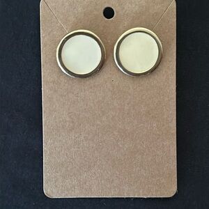 Vintage Gold & Cream Enamel Stud Earrings